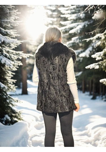 Kadın Kolsuz Hakiki Kürk - Siyah Kahve