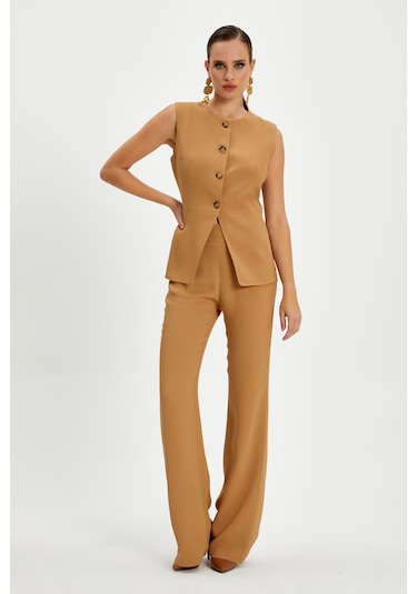 Serpil Exclusive Kadın Minimalist Kolsuz Yelek - Camel CAMEL