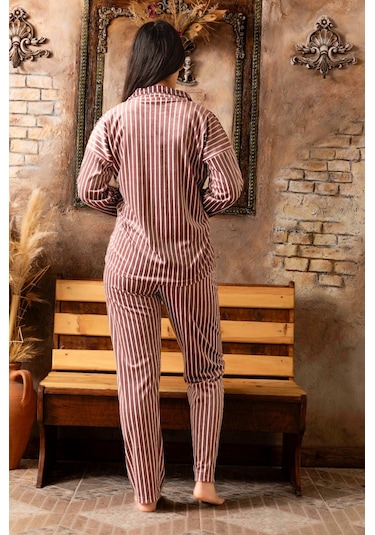 Lukitus Kadife Gömlek Yaka Kadın Pijama Takımı Pembe