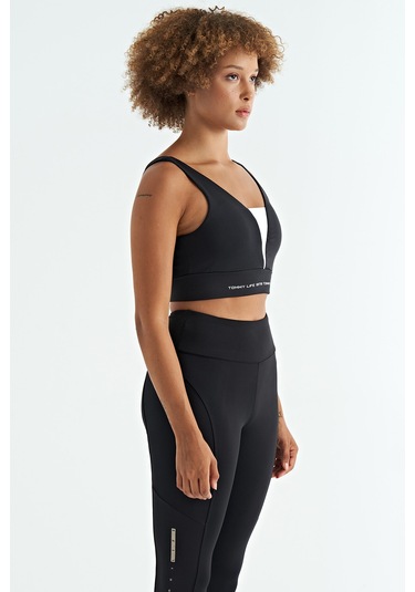 Tommy Life Siyah - Beyaz Yazı Baskılı Renk Bloklu Dar Kalıp Dalgıç Kumaş Kadın Büstiyer - 97271 Siyah - Beyaz