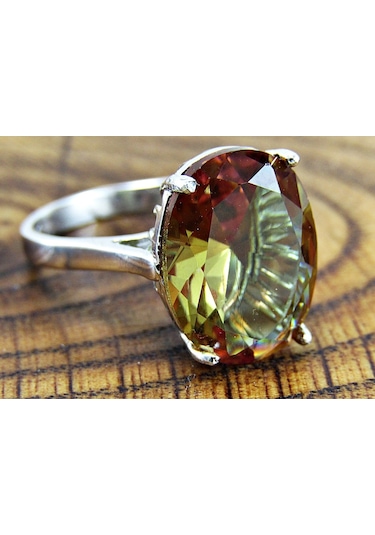 Gümüş Zultanit Oval Büyük Taşlı Kadın Yüzük