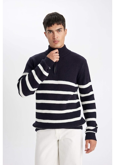 DeFacto Standart Fit Dik Yaka Yarım Fermuarlı Çizgili Triko Kazak D3274AX24WNNV64