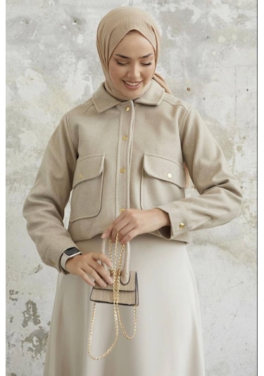 Kısa Cepli Kaşe Mont Krem