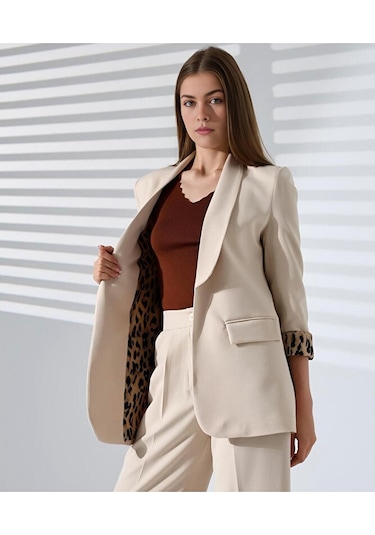 Kadın Normal Kalıp İçi Leopar Desem Hürrem Blazer Ceket Bej