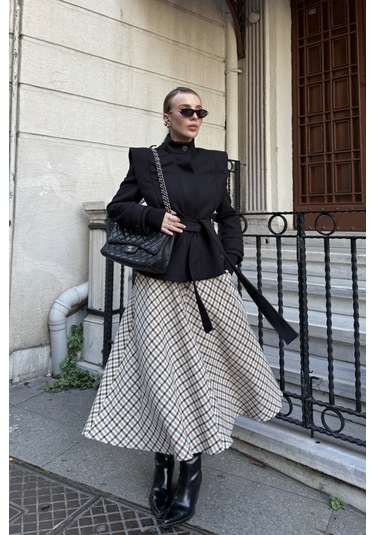 Bej Vatkalı Kuşaklı Kaşe Ceket - 1001 Siyah