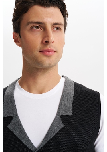 Arma Erkek Slim Fit Örme Likralı Pike Yelek Kısa Kollu, %90 Akrilik %10 Wool K0yyo0857 Siyah Arma Erkek Slim Fit Örme Likralı Pike Yelek Kısa Kollu, %90 Akrilik %10 Wool K0yyo0857 Siyah