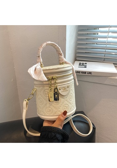 Lyon Üstdüzey Nişsilindir Gelçantası Kovaçancapraz Vücut Çantası - Beyaz Beyaaz