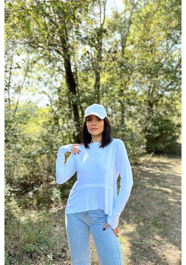 Kadın Beyaz Elleri Eldiven Detaylı, Asimetrik Kesim, Bisiklet Yaka, Eteği Pliseli, Salaş Spor Bluz Beyaz