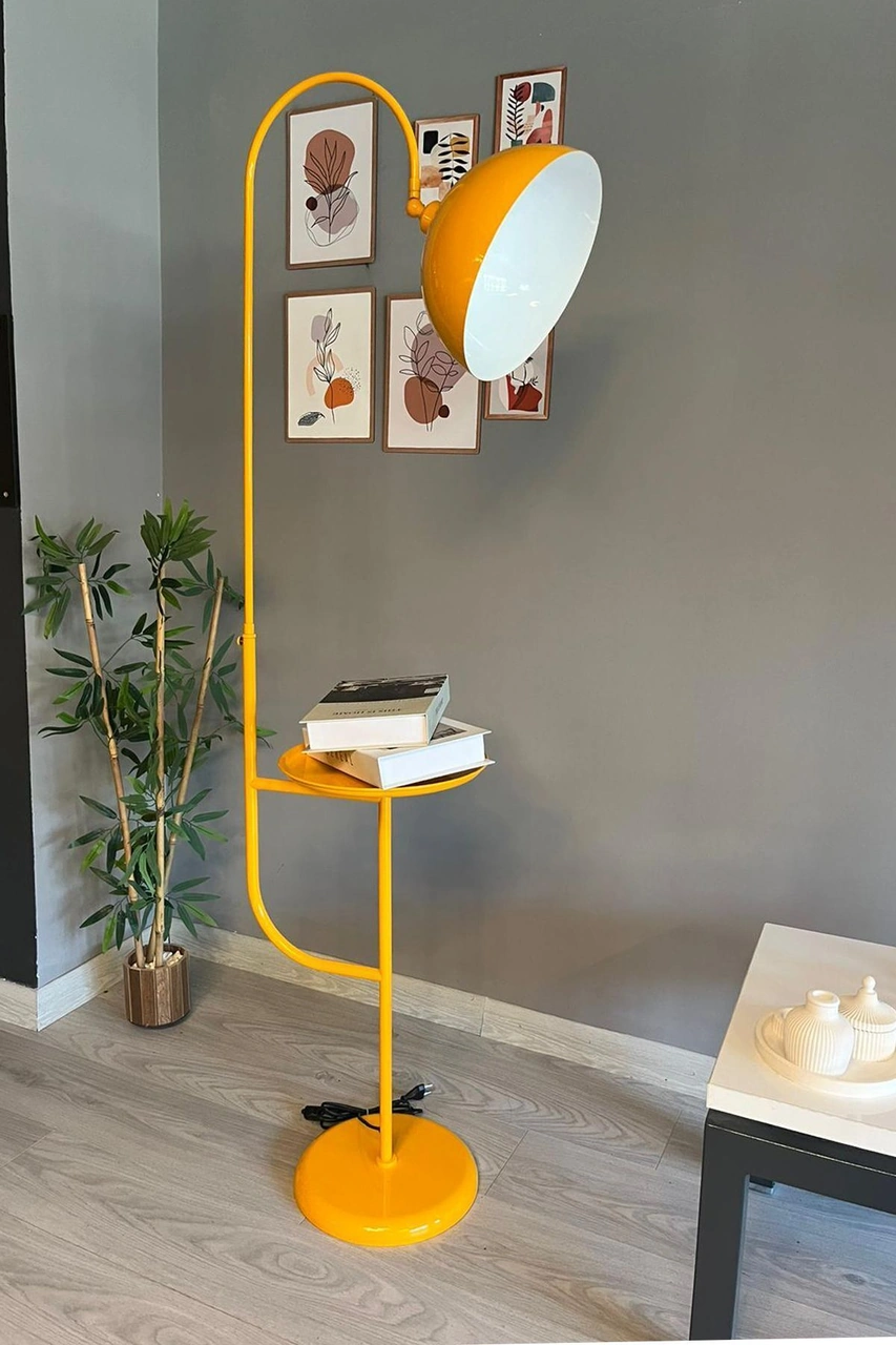 Sarı Lambader Hareketli Başlık Sehpalı Modern Dekoratif Metal Oturma Odası Çalışma Odası Sarı