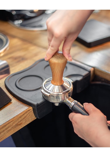 Mat Siyah Kaymaz Silikon Tamper Matı siyah