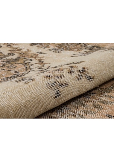 Özel Vintage Eskitme El Dokuma Göbekli Halı 165 X 280