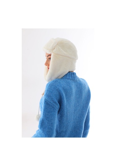 Kadın Ekru Kürklü Kulaklıklı Peluş Şapka Ekru