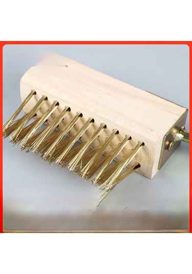 Geeroyoo Ahşap Uzun Saplı Bakır Kaplı Çelik Telle Yapılmış Çim Kaldırıcı Bahçe Fırçası - C Tipi Metal Renkli Çok Amaçlı Temizleme Aleti