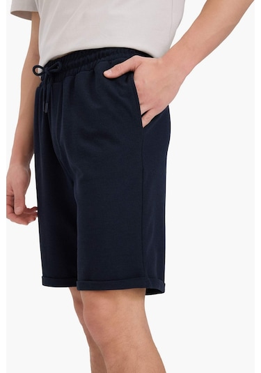 DeFacto Regular Fit Dokulu Basic Düz Bermuda Şort E2606AX25SMNV253