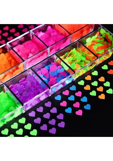 Renkli Kalpler Tırnak Süsleme Folyo Pulları Mix Nail Art