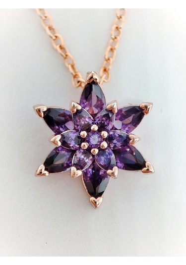 Ervanur Kadın Rose Gold Zincir Kaplama Zirkon Taşlı Mor Lotus Çiçeği Kolye Mor