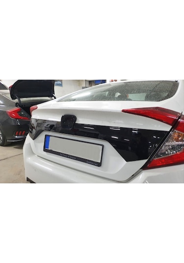 Autogp Honda Civic Fc5 Uyumlu Bagaj Kapağı Üst Kaplaması Siyah 2016 / 2021 Cm2012fc5bos-p