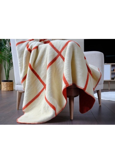 Doqu Pretti Tv Battaniyesi 130x170 Diğer