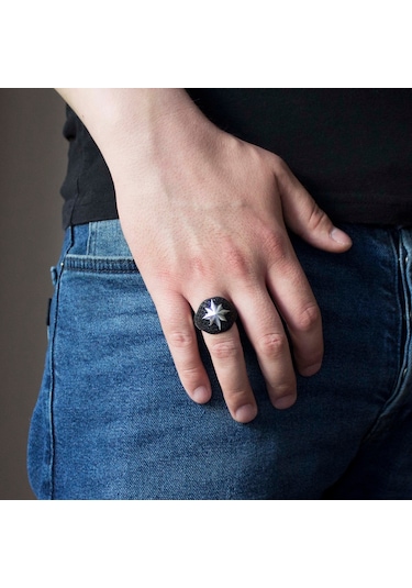 925 Ayar Gümüş Mikro Taş Işlemeli Kutup Yıldızı Motifli Yüzük