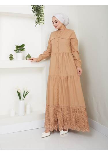 Dantelli Doğal Kumaşlı Boydan Düğmeli Kot Elbise Camel