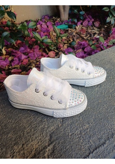 Scarpe Magiche Beyaz Kız Çocuğu Ayakkabısı Işıklı 31-35 Numara Arası Işıksızdır Beyaz