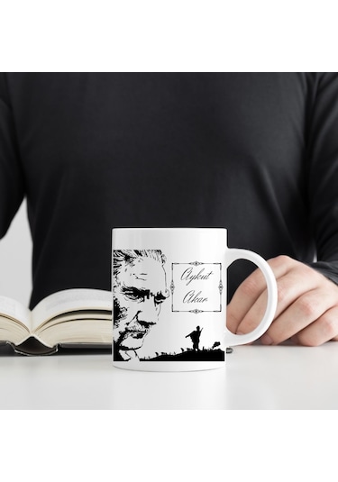 Kişiye Özel Atatürk Silüetli İsimli Kupa Bardak Beyaz
