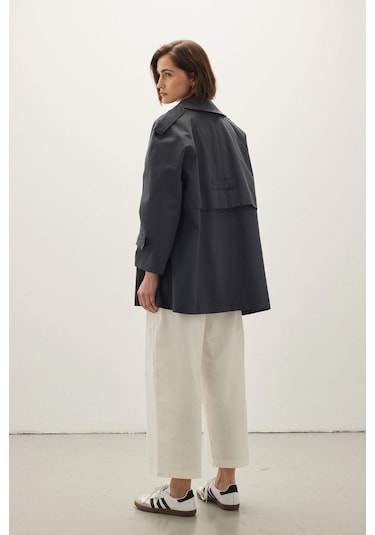 Manuka Oversize Kısa Trençkot Lacivert