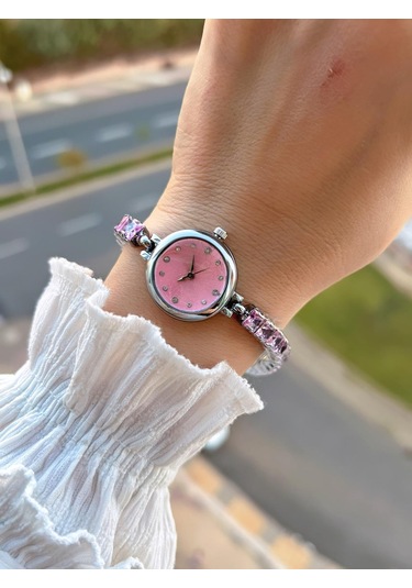 Coliseum Çelik Ve Taşlı Kordon Vintage Seri Küçük Kasa Özel Tasarım Kadın Kol Saati Sp.8933.m8 Gümüş