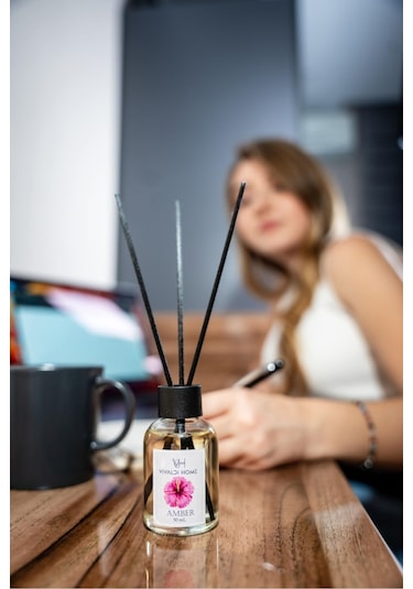Vivaldi Home Amber Çiçeği Çubuklu Oda Kokusu Esansiyel Uçucu Yağ 50 ML