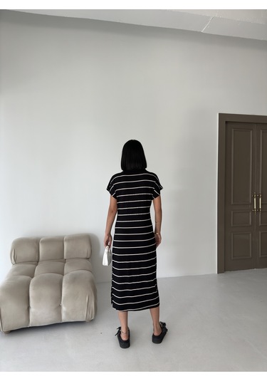 Kadın Pamuklu Polo Yaka Çizgili Elbise Siyah