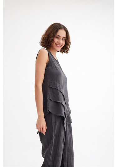 Pamuk Müslin Üçgen Bluz - Şık Ve Rahat Yaz Tasarımı Antrasit