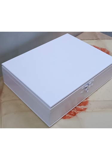 Hobi Adn Dekoratif Makyaj Kutusu Bölmeli Klipsli Parlak Beyaz Model El Yapım