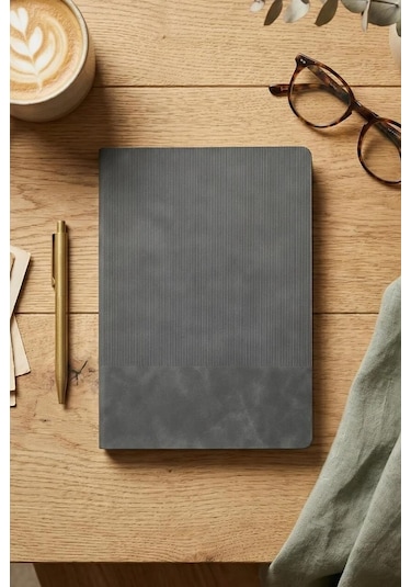 Smyth Stripes Esnek Kpk Vegan Deri Defter A5, 192 Sf. 80 Gr. Ivory. Kenar Renkli