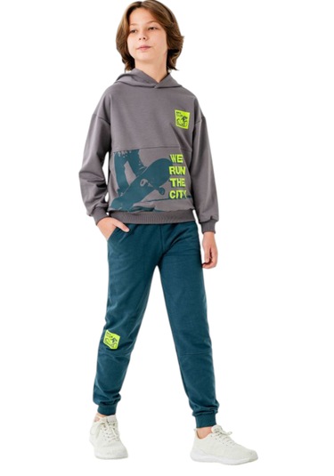 Erkek Çocuk We Run Yazılı Kapüşonlu Cepli Yeşil Renk Eşofman Takımı Yeşil