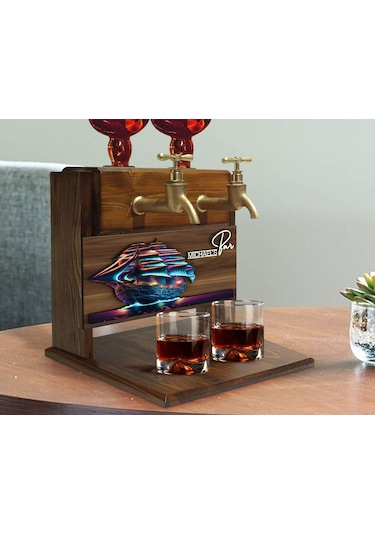 Bk Gift Kişiye Özel Kabartma Manzara Tasarımlı İsimli Çift Musluklu Doğal Ahşap İçki Standı-38, İçki Standı, Doğum Günü Hediyesi, Ev Hediyesi Bitmeyen