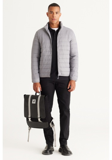 AC&Co / Altınyıldız Classics Erkek Grı Rüzgar Geçirmez Taşınabilir Çantalı Sıcak Tutan Elyaf Dolgulu Ultra Hafif Standart Fit Şişme Mont Gri