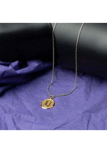 Ü Harfi Oval Altın Kolye Ucu