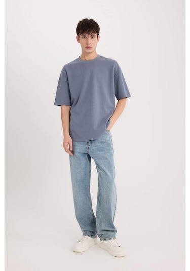 DeFacto Oversize Geniş Kalıp Ütü Gerektirmeyen Bisiklet Yaka Kısa Kollu Basic Düz Ağır Kumaş Tişört X3926AZ25SPGR504 DeFacto Oversize Geniş Kalıp Ütü Gerektirmeyen Bisiklet Yaka Kısa Kollu Basic Düz Ağır Kumaş Tişört X3926AZ25SPGR504