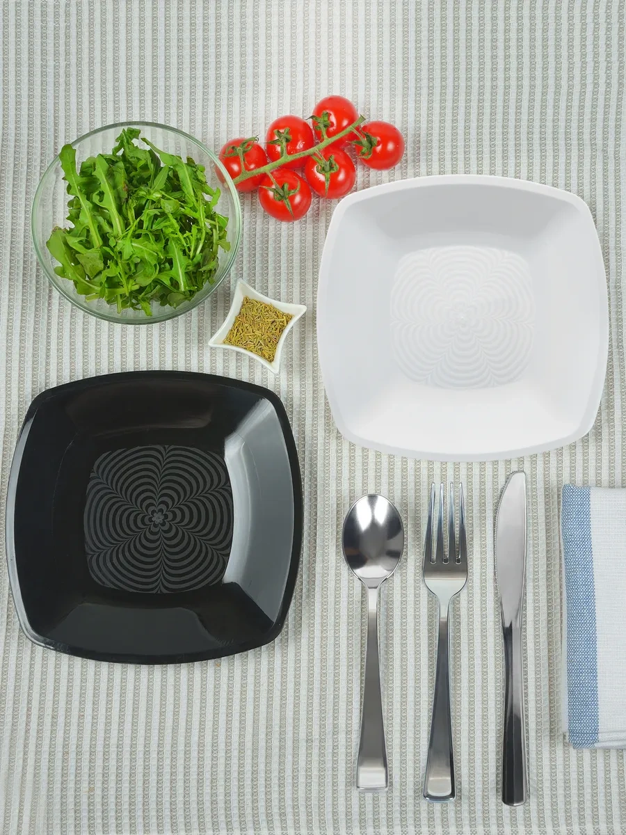 Jolly Seller Siyah Tek Kullanımlık Tabak 24 Adet 436469453 100 adet