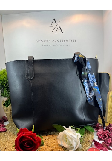 Lüks Tasarım Geniş Hacimli Omuz Çantası Ayıcık Detaylı Siyah