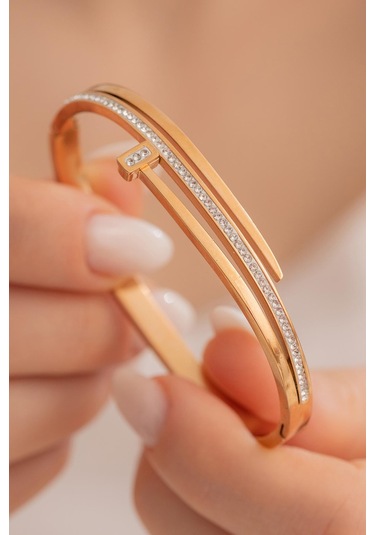 Kadın Çelik Bileklik - Rose Kaplama Kararmaz Taşlı Çivi Model 3 Sıra Kadın Kelepçe