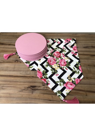 Zigzag Zemin Üzerine Çiçek Desenli Runner & Supla Çok Renkli