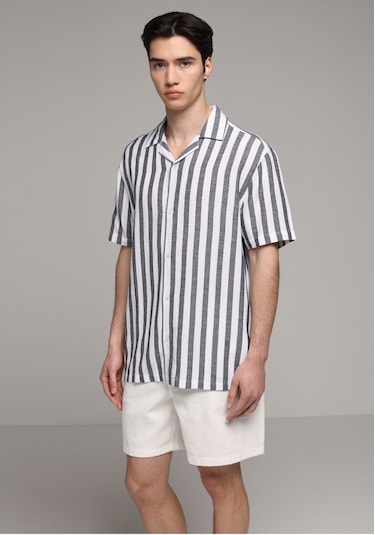 Colin's Colins Relaxed Fit Orta Bel Düz Erkek Beyaz Şort Cl1078482 Q1.v1 Wht