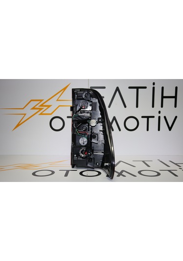 Toyota Hilux 20/21 Sol Stop Lambası L