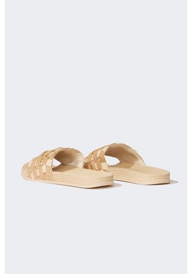 DeFacto Kadın Düz Taban Suni Deri Terlik D8974AX25SMBG26 Bej