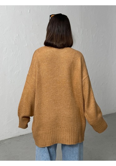 Kadın Yumuşak Dokulu Bisiklet Yaka Oversize Basic Triko Kazak Camel