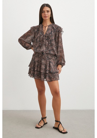 Uterpe Paisley Desenli Fırfırlı Gömlek Siyah