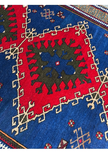 El Dokuma Sıfır Obruk Halısı 124x210 Lacivert Kırmızı Yün Halı