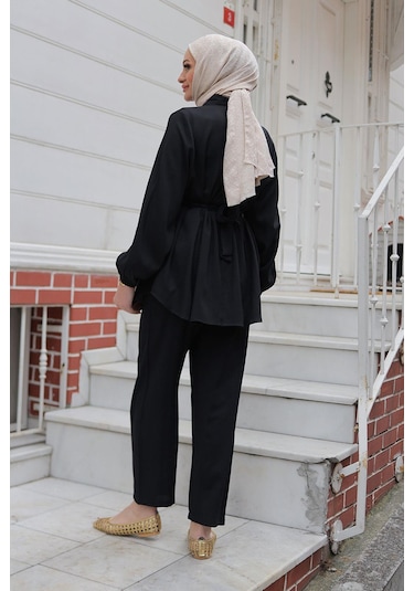 Taş Düğme Detaylı Takım Siyah Siyah