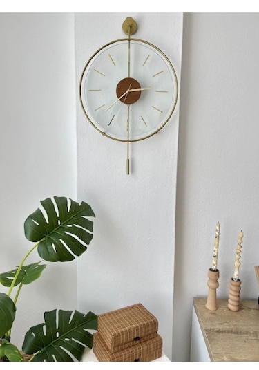 MetaQuartz Aksesuar (Orta Boy-38*58 cm)Massive Ceviz Göbek Cm Gold , Modern Saat Gold